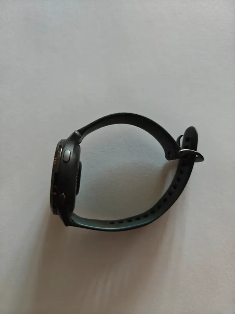 Used Garmin Venu 2S bike — image 6 of 8
