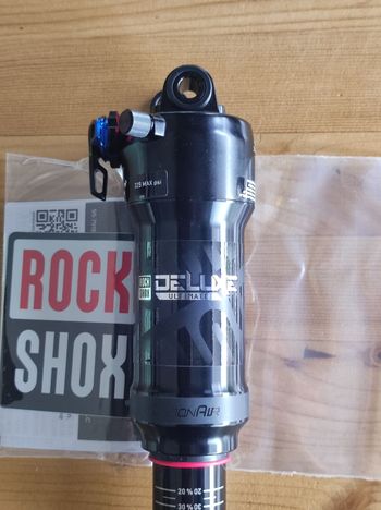 Used RockShox Deluxe Ultimate Debonair 210x55mm 2026 bike — image 2 of 5
