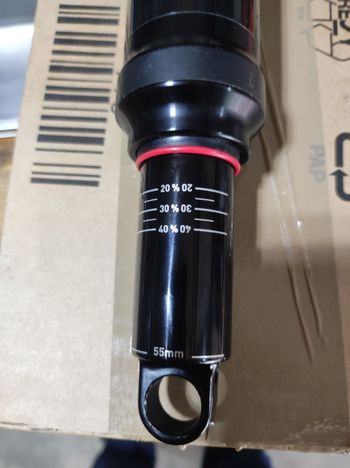 Used RockShox Deluxe Select 210x55 2024 bike — image 2 of 5
