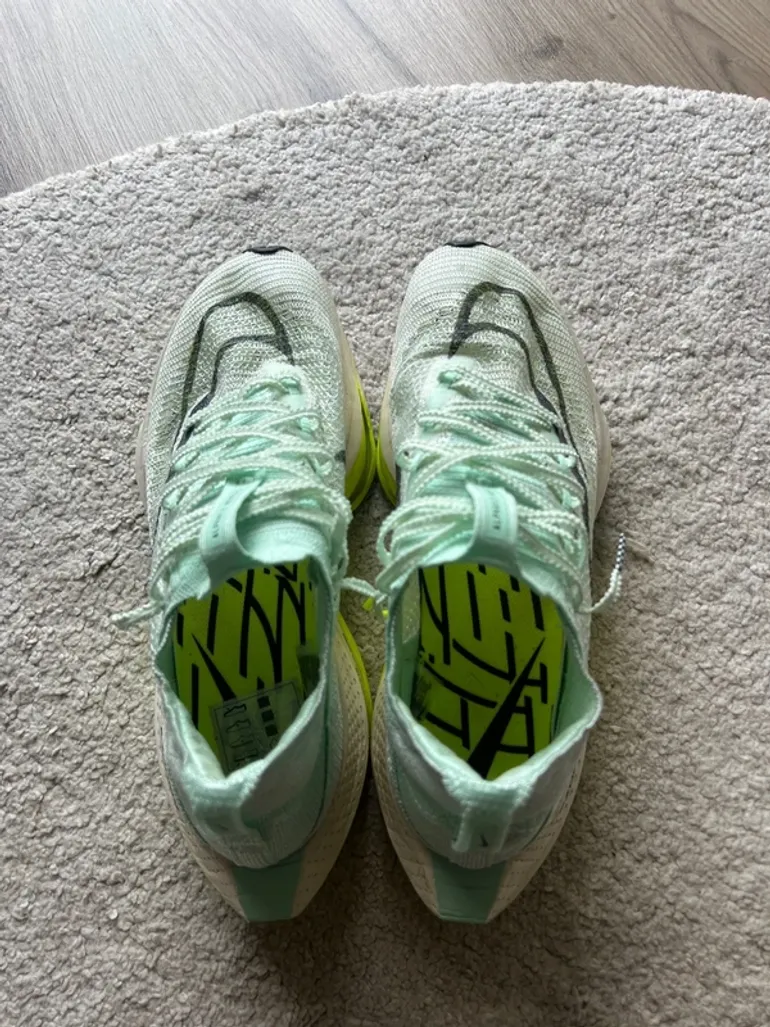 Used Nike Alphafly next% 2 bike — image 4 of 6