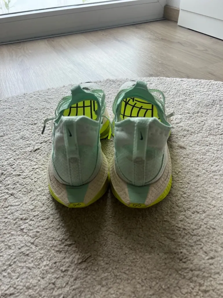 Used Nike Alphafly next% 2 bike — image 3 of 6