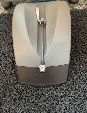 Used Tacx Flow Smart 2022 bike — image 2 of 4