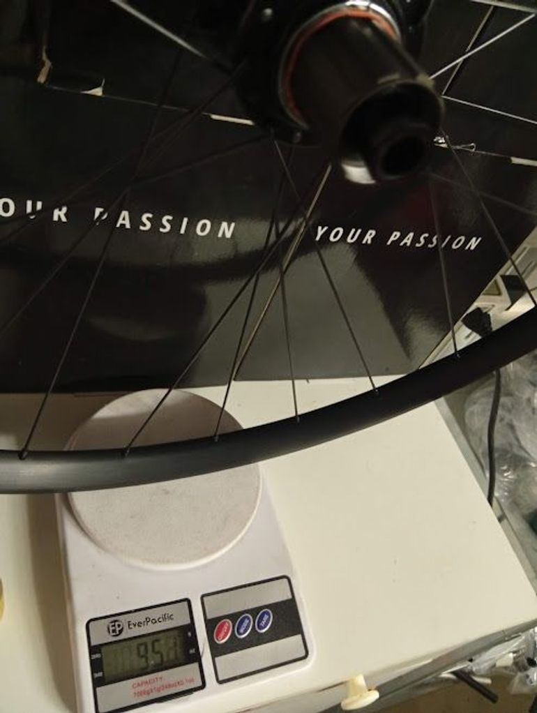 Used Hunt Wheels 4 season bike — image 9 of 12