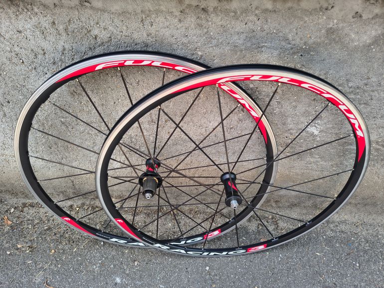 Used Fulcrum Racing 3 Road Wheelset bike — image 2 of 9