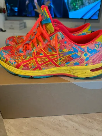 Used Asics Gel Noosa Tri 11 bike