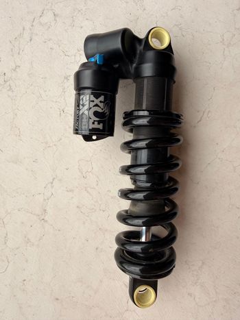 Used Fox DHX2 Factory Coil Shock 2024 bike — image 4 of 4