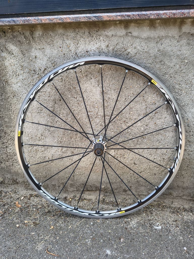 Used Mavic Ksyrium Elite S Road Wheelset bike — image 3 of 7