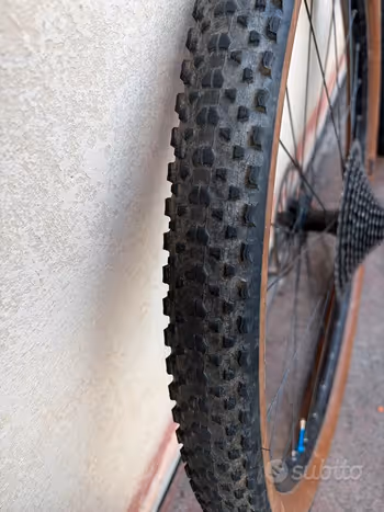 Used Stans Notubes crest 28h 2021 bike — image 5 of 6