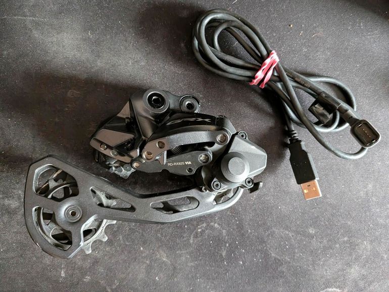 Used Shimano GRX RD-RX825 Di2 2025 bike — image 1 of 5