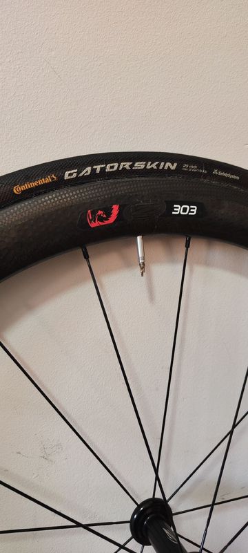 Used Zipp 303 Firecrest Front 2019 bike — image 2 of 8
