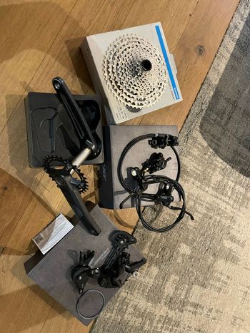 Used Shimano Deore 12 velocità bike — image 2 of 21