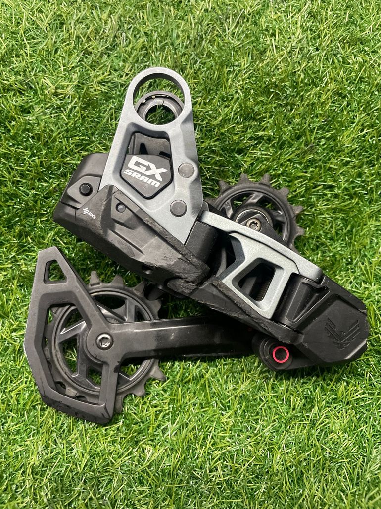 Used Sram GX AXS 12v 2025 bike — image 1 of 8