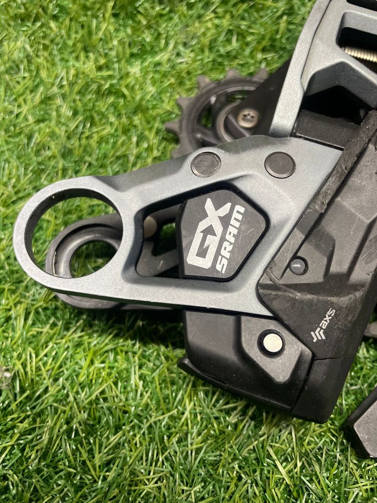 Used Sram GX AXS 12v 2025 bike — image 6 of 8