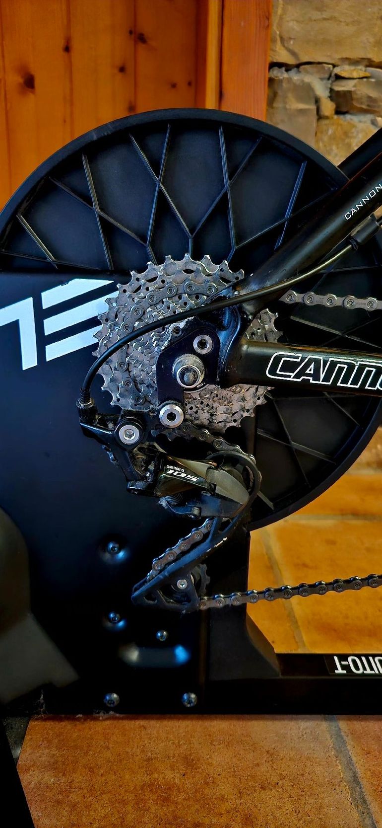 Used Elite Suito-T 2025 bike — image 4 of 8