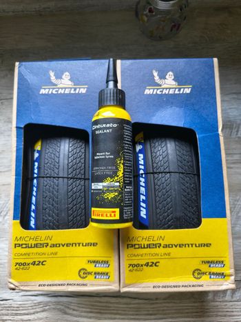 Used Michelin Power Adventure 700x42 bike