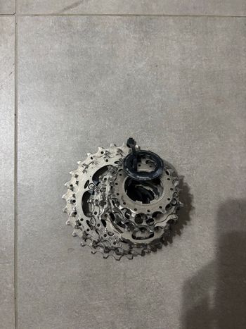 Used Shimano Pacco pignoni Ultegra R8000 11v 14/28 bike — image 3 of 3