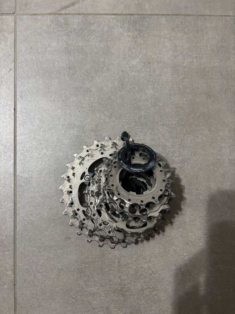 Used Shimano Pacco pignoni Ultegra R8000 11v 14/28 bike — image 3 of 3