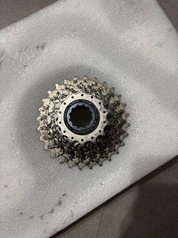 Used Shimano Pacco pignoni Ultegra R8000 11v 14/28 Drivetrain & Pedals