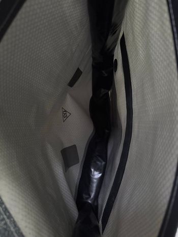 Used Woho Bikepacking XTOURING Full Frame Bag DRY M bike — image 6 of 6