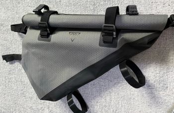 Used Woho Bikepacking XTOURING Full Frame Bag DRY M bike — image 3 of 6
