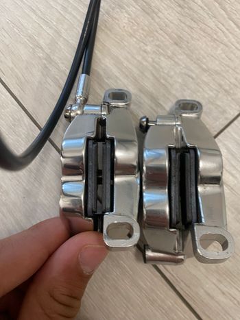 Used Sram Level Ultimate Calipers with hose 2025 bike — image 4 of 4