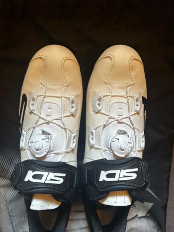 Used Sidi genius 10 2021 bike — image 4 of 6