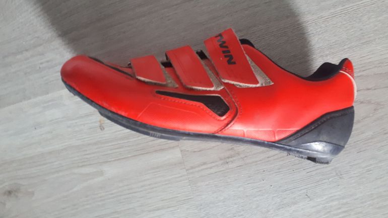 Used BTWIN chaussure 2017 bike — image 1 of 2