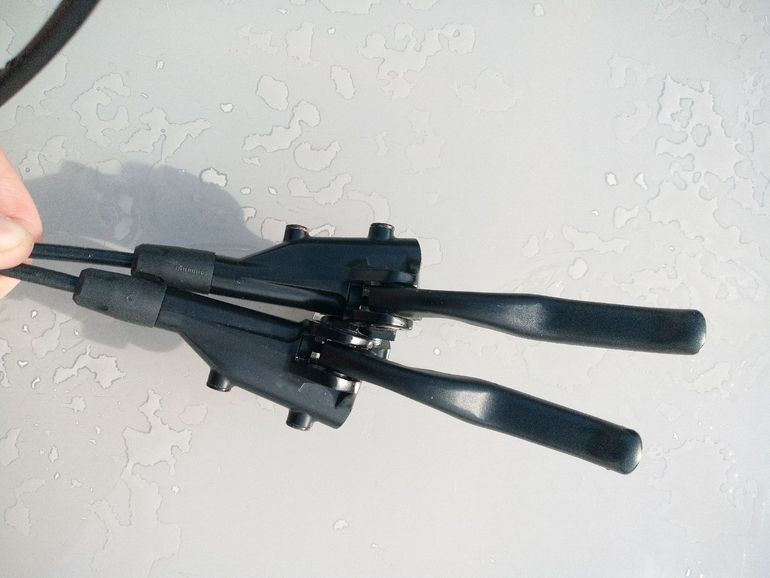 Used Shimano Paire de freins bike — image 6 of 6