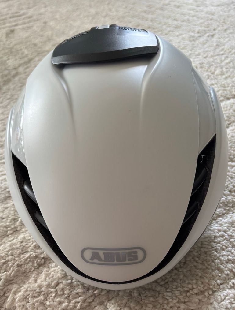 Used ABUS GameChanger 2.0 Helmet 2025 bike — image 1 of 12