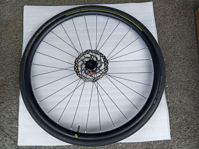 Used Syncros RP2.0 DISC bike — image 4 of 10
