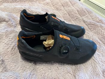 Used Dmt KR30 Road Cycling Shoes bike