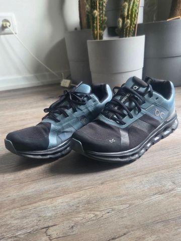 Used On Running Cloudrunner Waterproof 43 Running Shoes