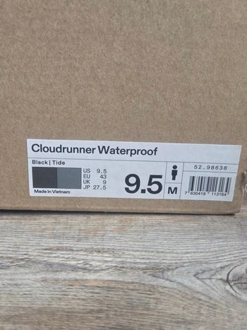 Used On Running Cloudrunner Waterproof 43 bike — image 3 of 7