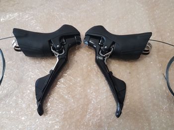 Used Shimano 105 ST-R7000 2x11S Rim brake bike — image 3 of 6