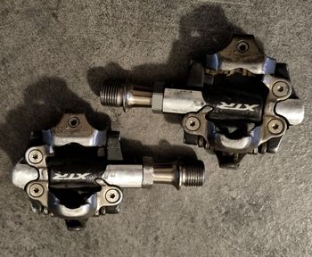 Used Shimano XTR PD-M9100 bike — image 2 of 3
