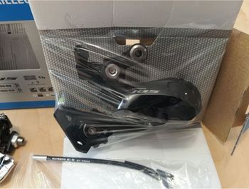 Used Shimano 105 R7000 11S Front + Rear bike — image 2 of 9
