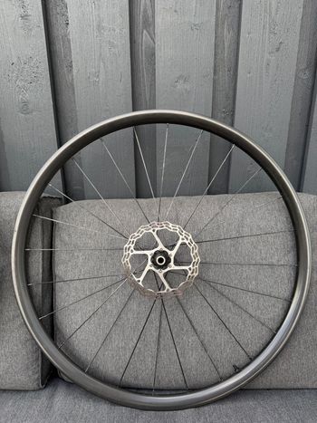 Used Light Bicycle Custom Carbon Wheelset 2025 bike