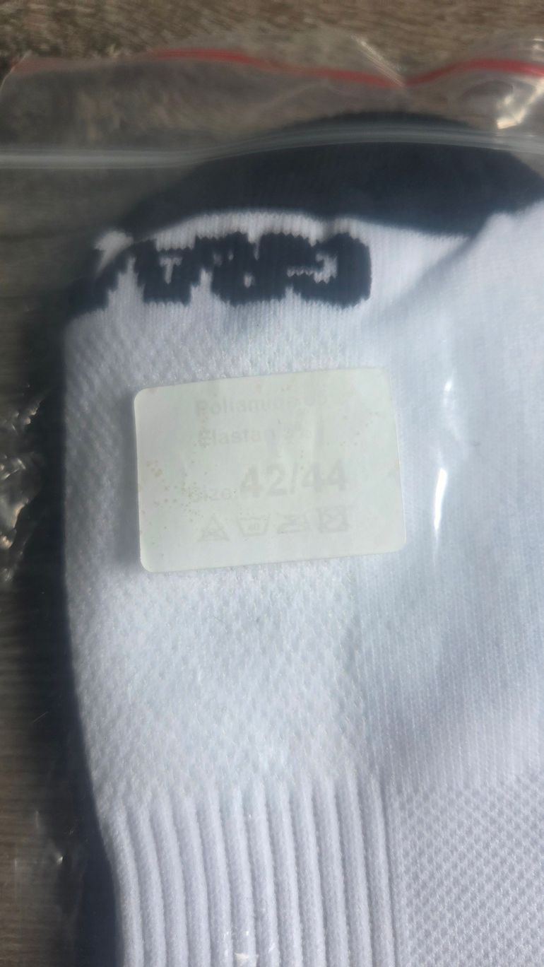 Used gravel.rent White Gravel Socks 43-46 bike — image 4 of 4