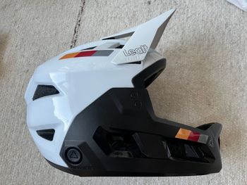 Used LEATT Enduro 2.0 Full Face Helmet bike — image 2 of 5