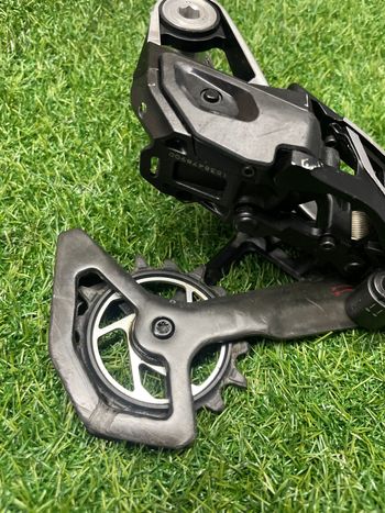 Used Sram XX AXS T-Type 12v bike — image 3 of 9