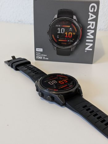 Used Garmin Fenix 8 2025 bike