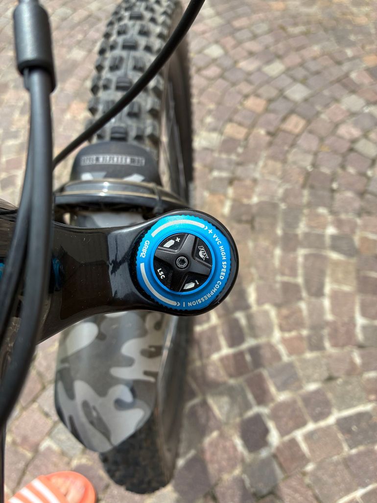 Used Fox 36 Factory Fork 2021 bike — image 4 of 4