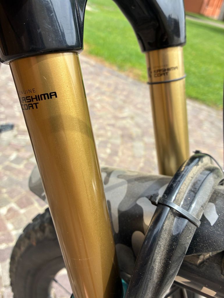 Used Fox 36 Factory Fork 2021 bike — image 3 of 4