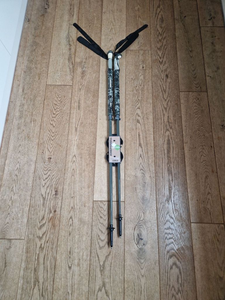 Used Komperdell NEU Fatso Vario Ti Skitourenstöcke / Wanderstöcke 2022 bike — image 1 of 6