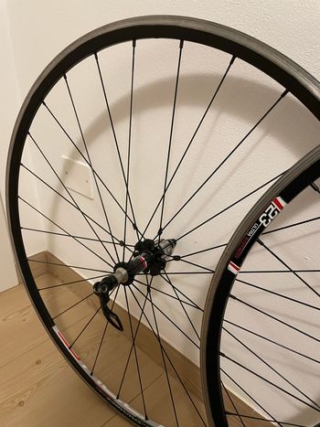 Used Spada Stiletto Rim Brake Wheelset 2018 bike — image 4 of 4
