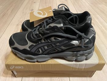 Used Asics New NYC Gel Black and grey / size: 42.5 2026 bike — image 3 of 18