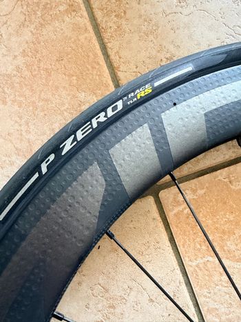 Used Zipp 404 Firecrest Tubeless Disc-brake 2026 bike — image 5 of 6