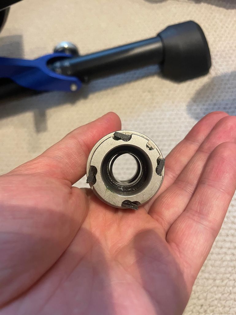 Used Wahoo cassette 28T + quick release adapters + freehub body 2024 bike — image 1 of 2