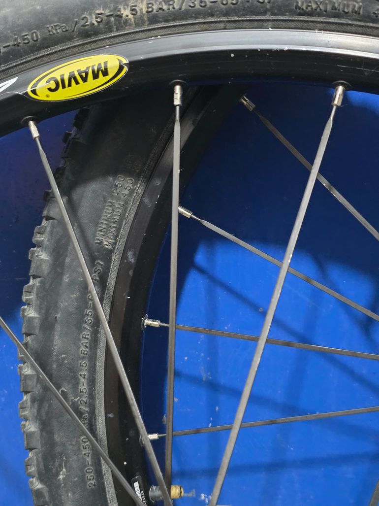 Used Mavic Cross ride bike — image 5 of 7