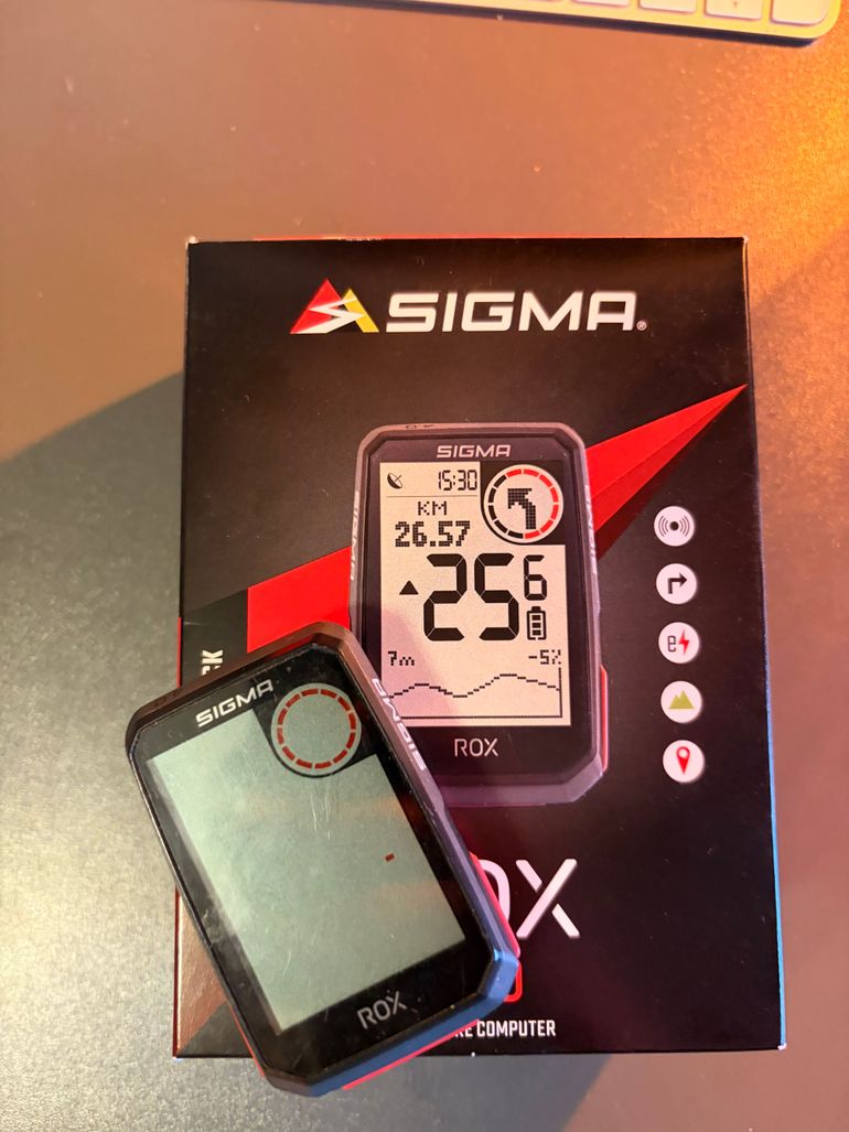 Used Sigma ROX 4.0 GPS Cycle Computer 2023 bike — image 1 of 7